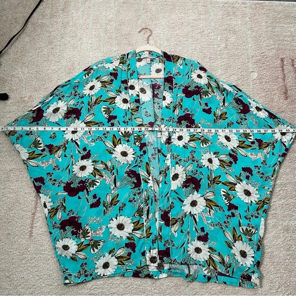 Victorias Secret Floral Kimono Open Front Cardigan Size XS/SM Bohemian Coverup - Picture 7 of 10